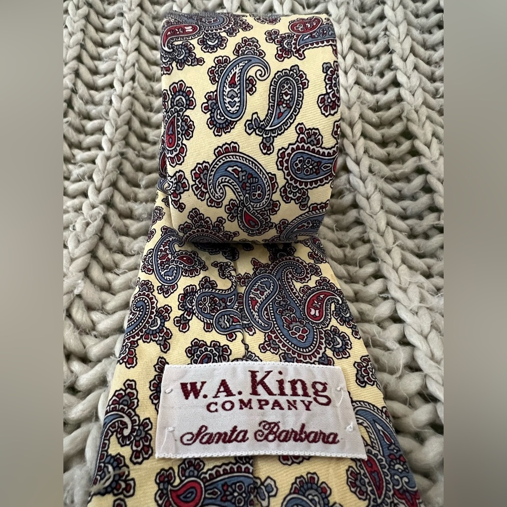 Vintage W.A. King Company Tie